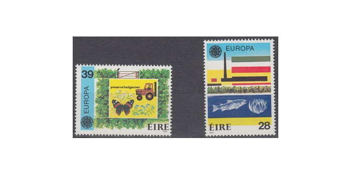 IRLANDA - AÑO 1986 - Nº 592/93 **