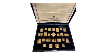 SPAIN COLLECTION 25 GOLD PLATED SILVER STAMPS 22 K "LA CASA DE BORBON" (THE HOUSE OF BOURBON)