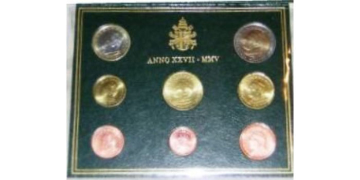 SET OFICIAL VATICANO 2005