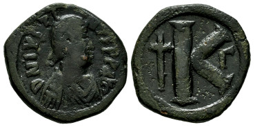 BZ159.- JUSTINO I. 518/527 -1/2 FOLIS - Constantinopla