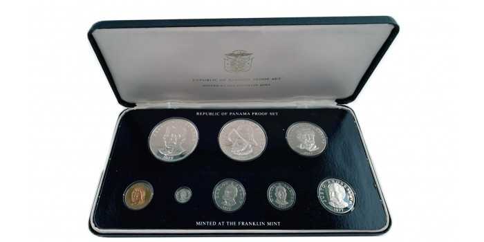 PANAMA - K-033/40 - Set oficial 8 Valores 1977. PROOF